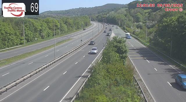 J19 Glan Conwy (Westbound)