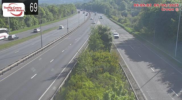 J19 Glan Conwy (Westbound)