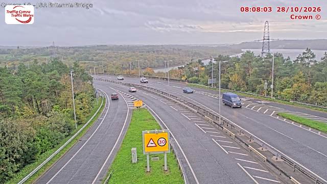 J8a Britannia Bridge (Island) Eastbound