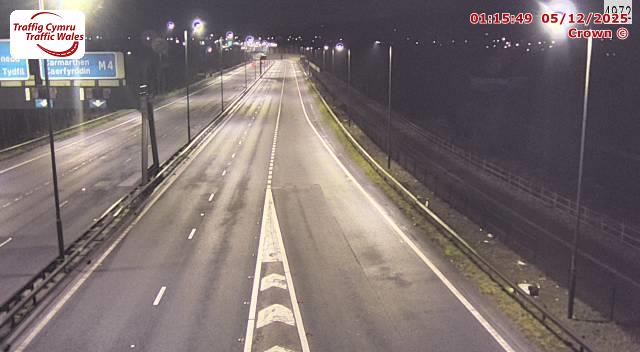 M4 - C42 Earlswood (tua’r Dn) Camera